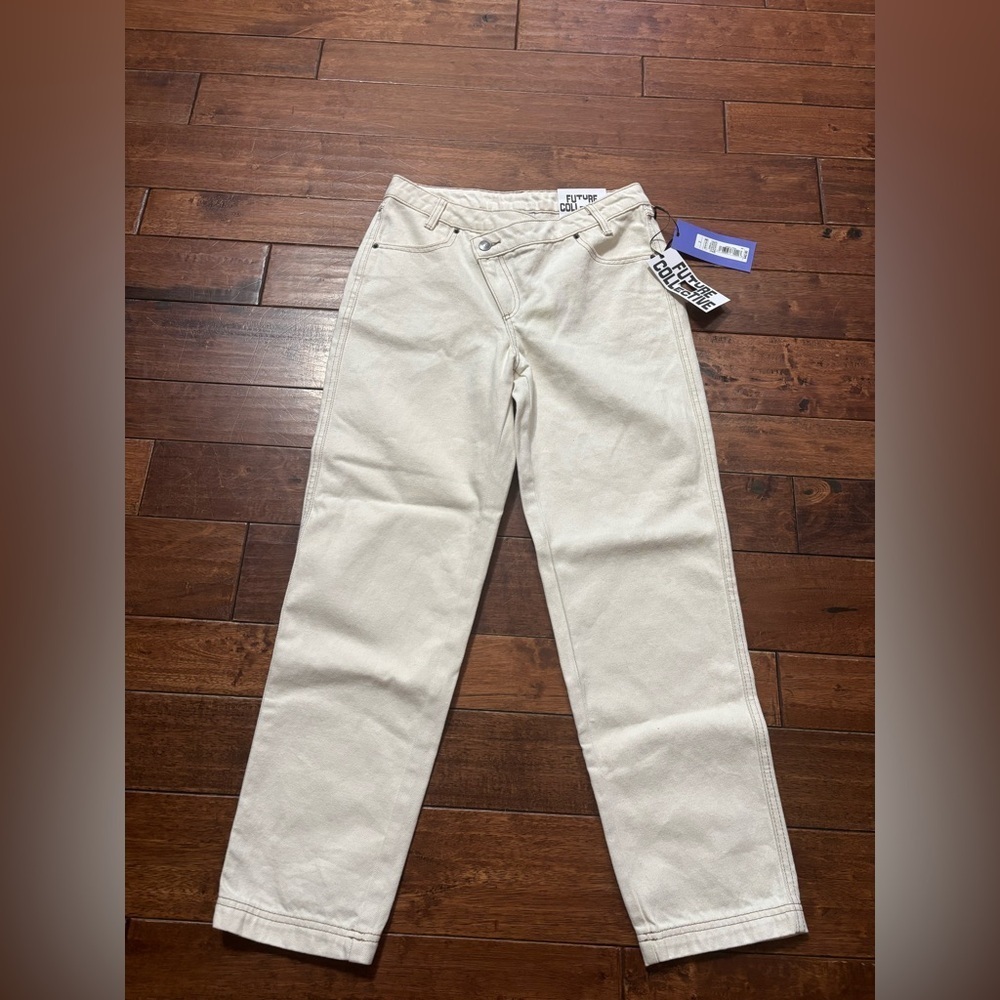 NWT High-Rise Overlap Waist Jeans - Future Collective Kahlana Barfield size 2 - Picture 7 of 7